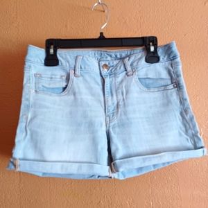 American Eagle Outfitters Super Stretch Light Wash Denim Shorts/Size 12